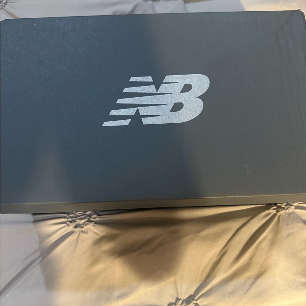 New Balance Gray Shoe Box with White Accents 9060